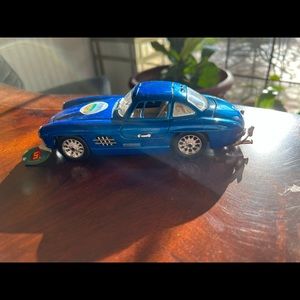 SUNNYSIDE LTD '54 Mercedes Benz 300SL with Tag